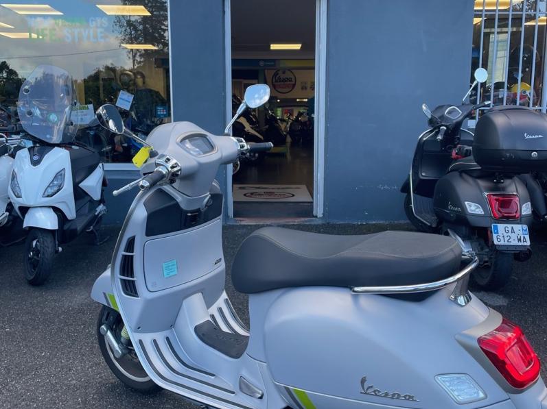 VESPA GTS 125