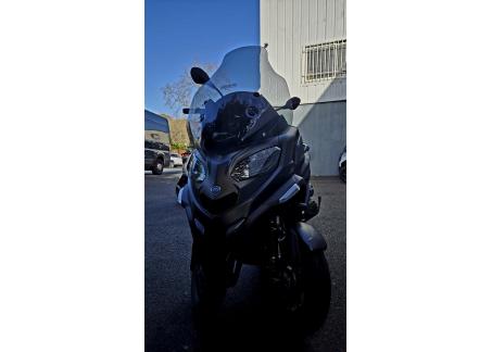 PIAGGIO MP3 530 HPE EXCLUSIVE E5 NOIR MAT
