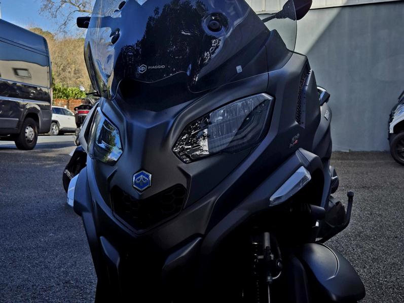 PIAGGIO MP3 530 HPE EXCLUSIVE E5 NOIR MAT