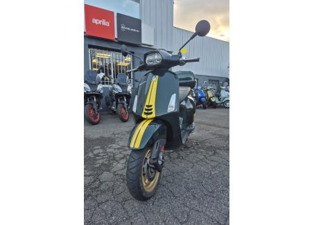 VESPA SPRINT 125 SIXTIES VERT