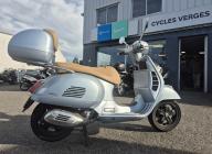VESPA GTS 300 SUPERTECH GRIS DELICATO MAT