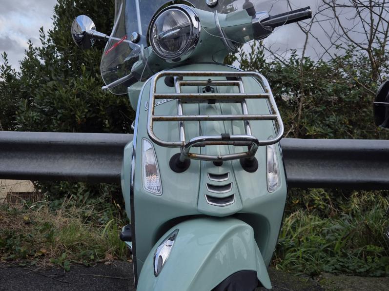 VESPA PRIMAVERA 50 VERT PASTEL