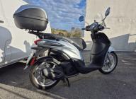 PIAGGIO LIBERTY 125 ABS E5 GRIS DELICATO